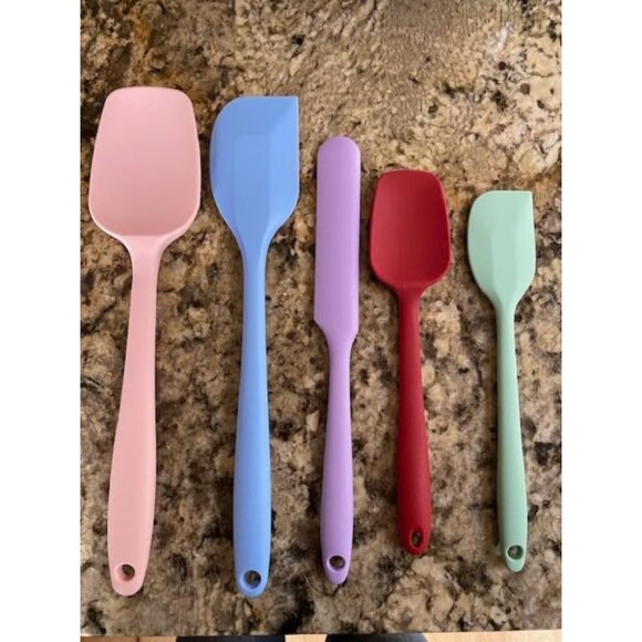 5 Pieces Rubber Kitchen Utensils with High Heat Resistant Non Stick - Picture 1 of 16